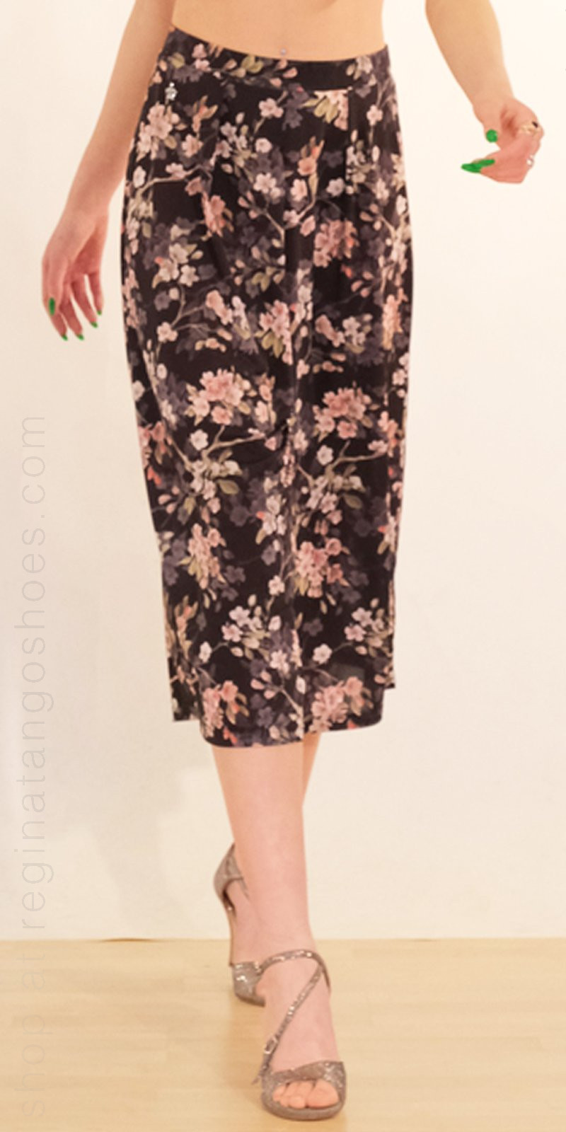 Pantaloni patchouli 07