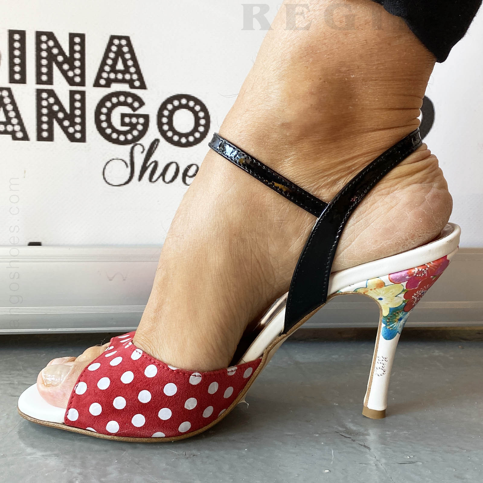Scarpe tango regina hotsell