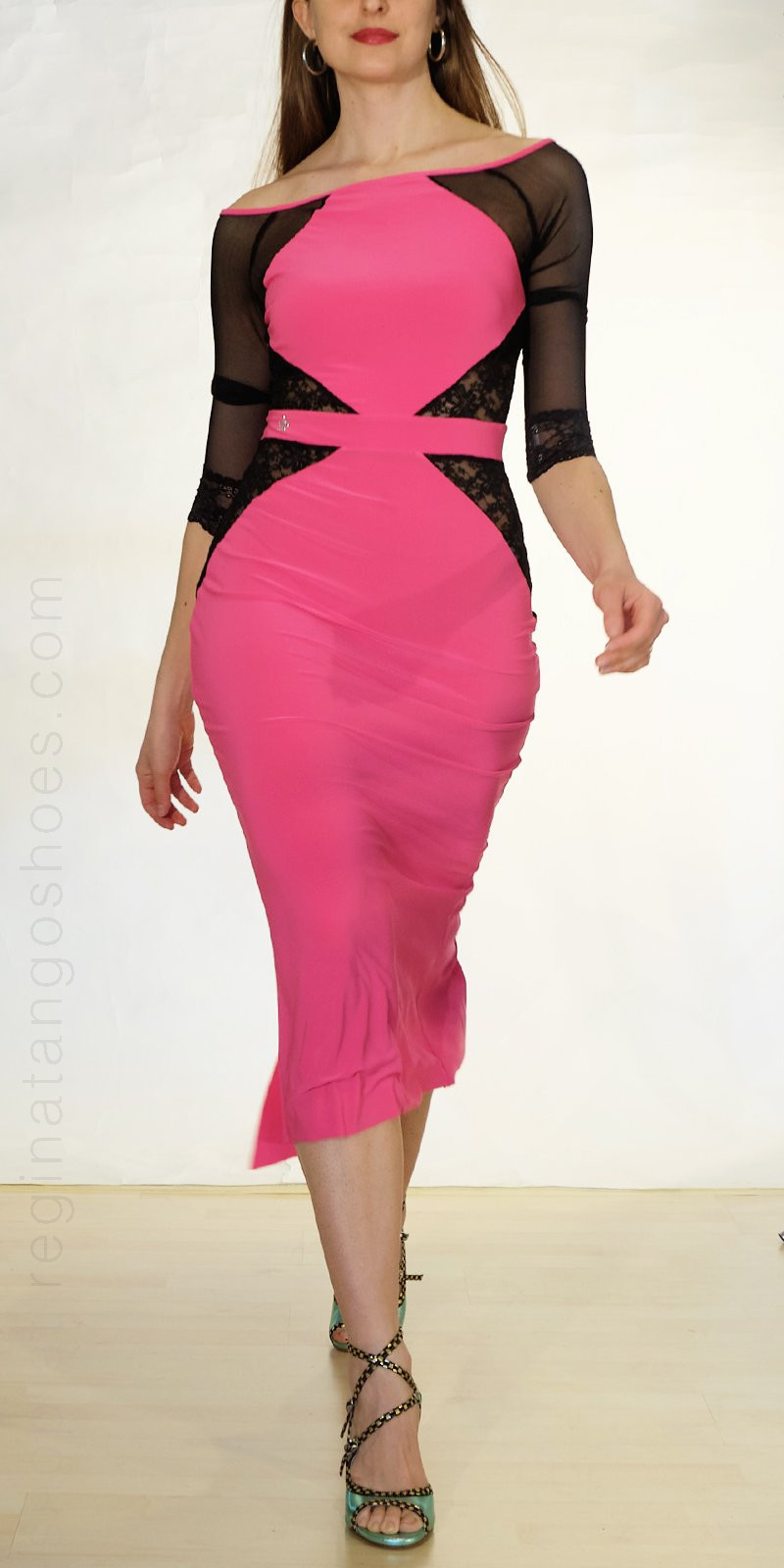 Abito glossed 16