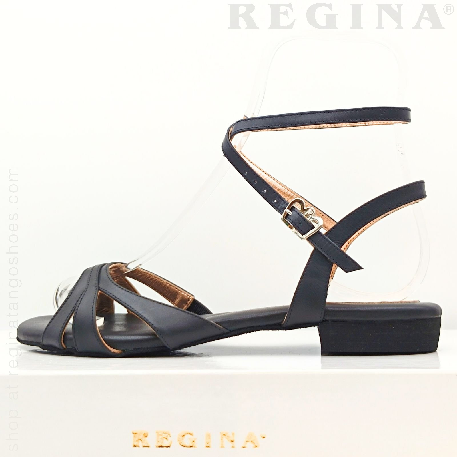 E3 twins flat 03