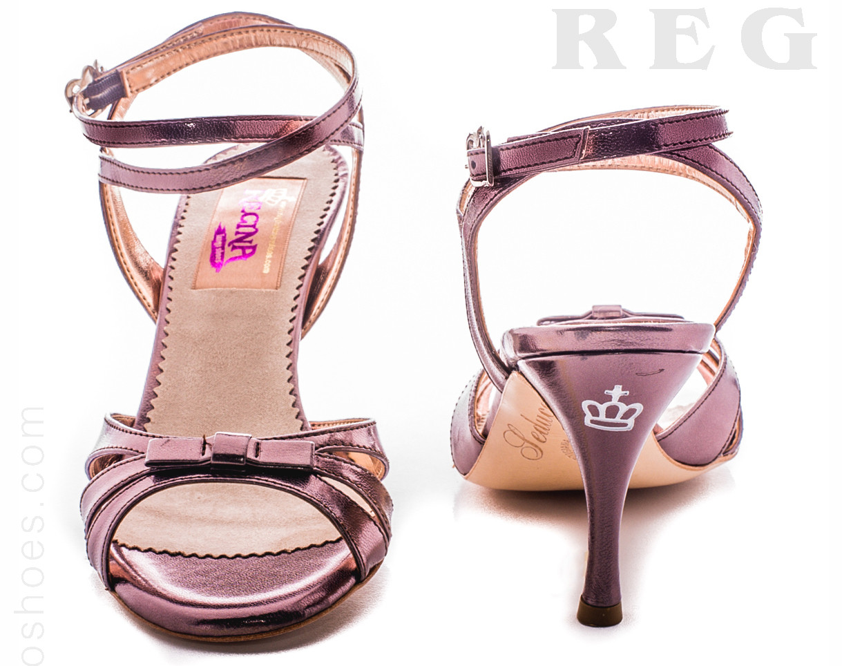 Olivia twins 16a