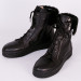 Boots tritone front