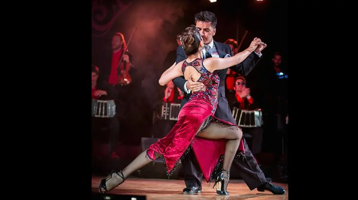 Roxana Suarez and Sebastian Achaval